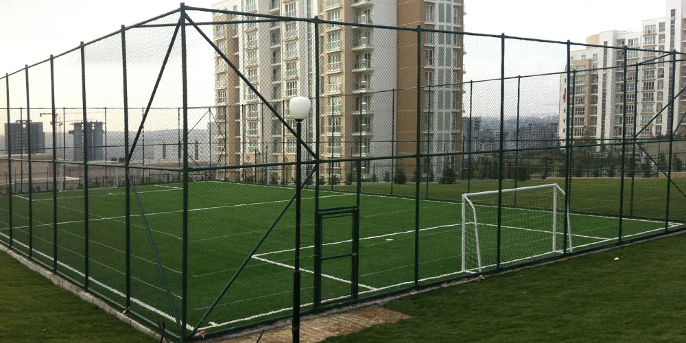 Profesyonel Spor Sahası Kurulumu